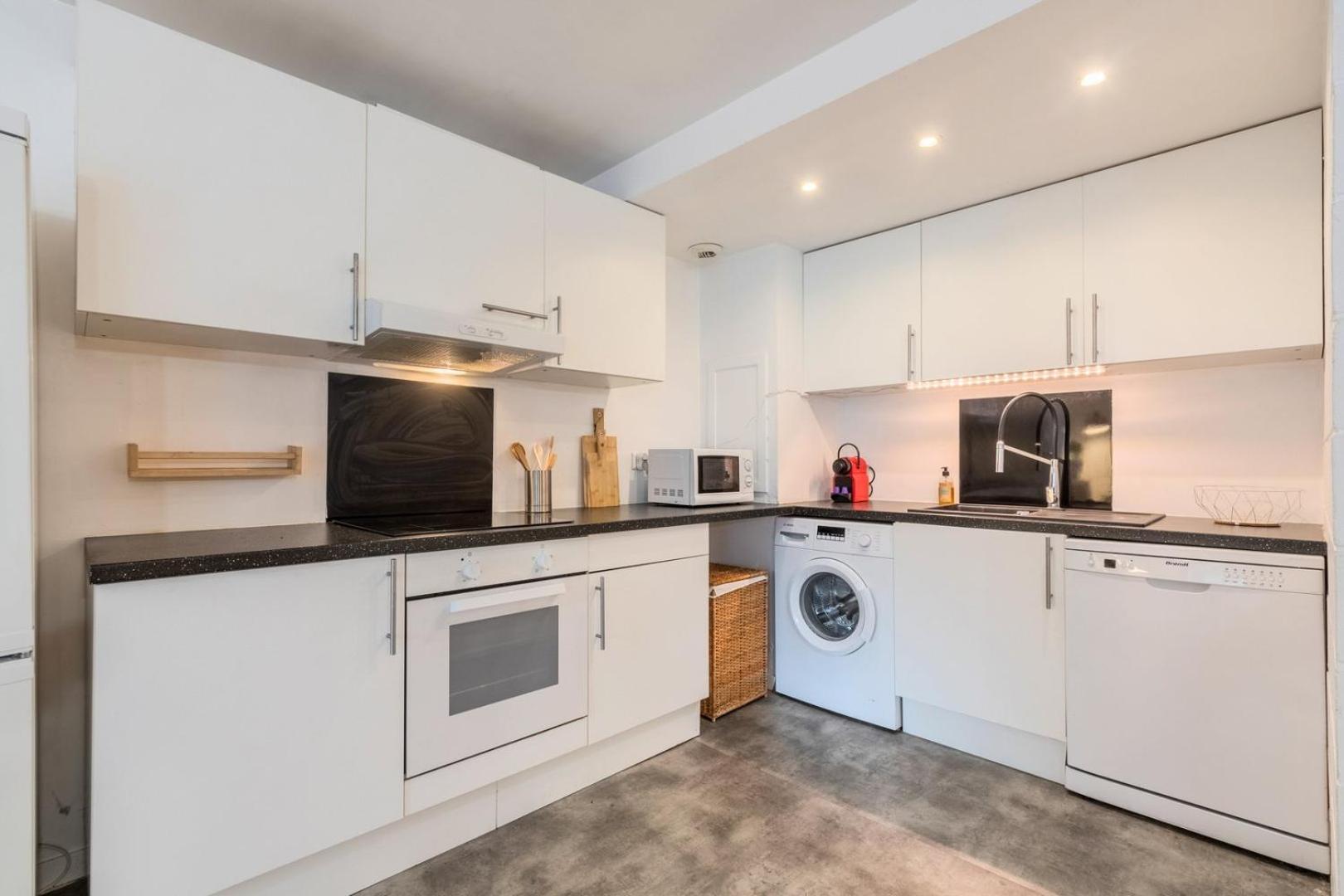 Spacious Apartment W Private Parking In Old 里尔 外观 照片